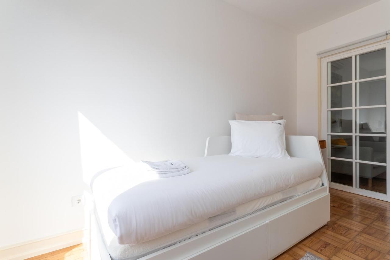 Flh Downtown Central Flat With Balcony Lisboa Εξωτερικό φωτογραφία